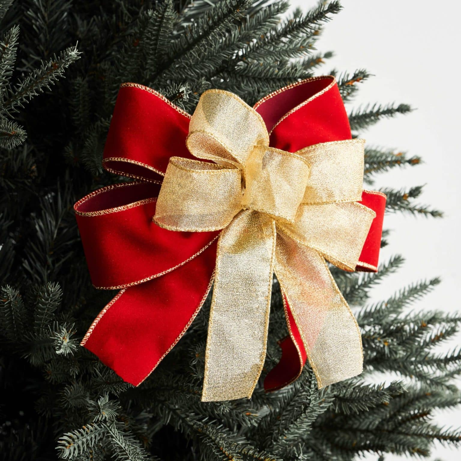 Christmas Tree Ribbons by Masons Home Decor