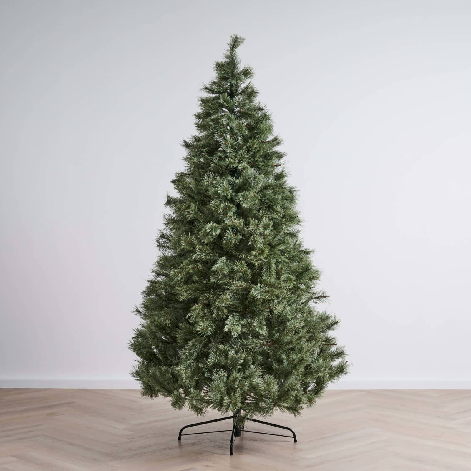 Christmas Tree Singapore | #1 Christmas Trees in Singapore