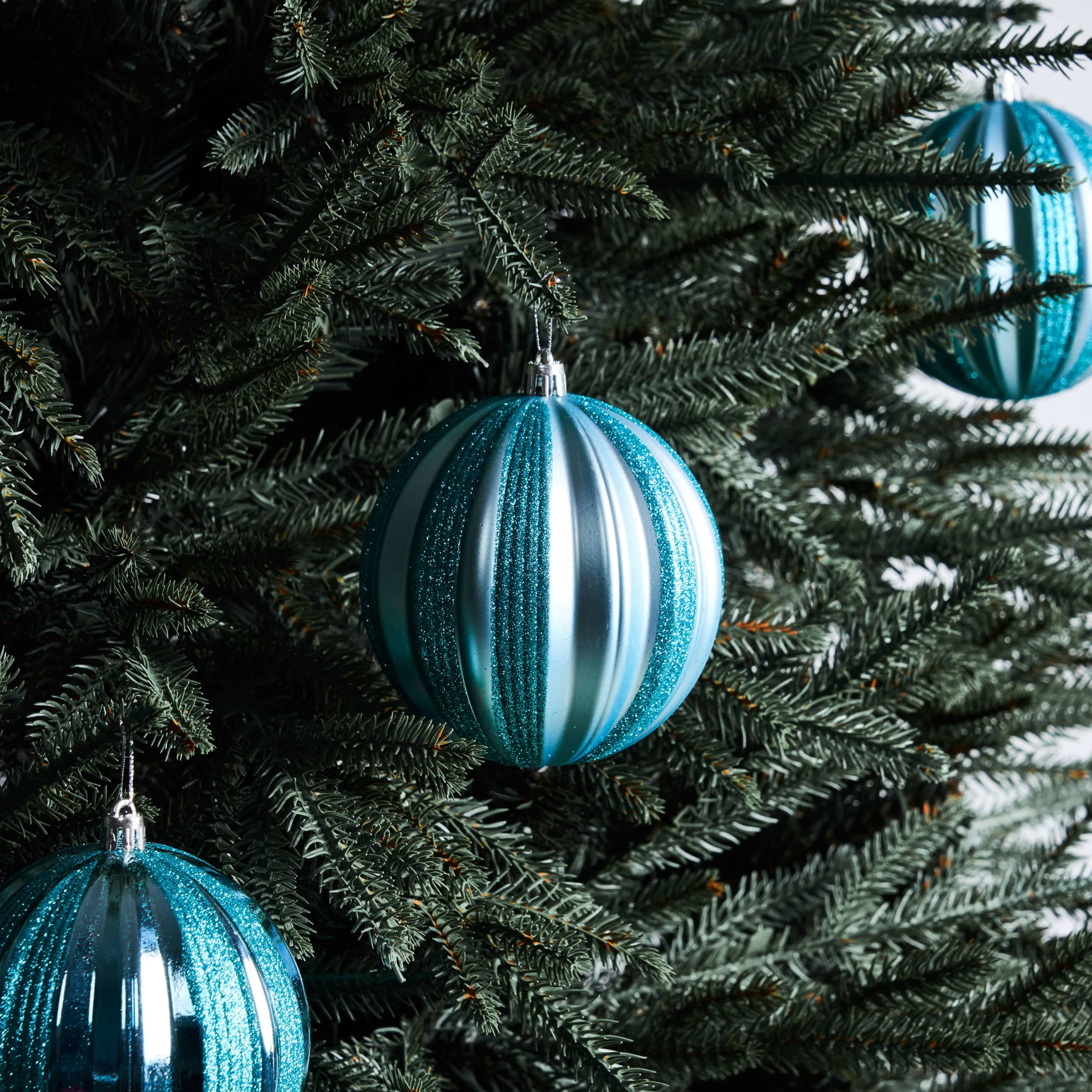 cosmo blue bauble- christmas ornaments by masons home decor singapore