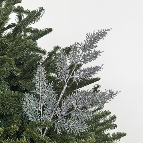 RUSKYN Frosted Oak Spray Christmas Ornament by Masons Home Decor - Christmas Tree Singapore