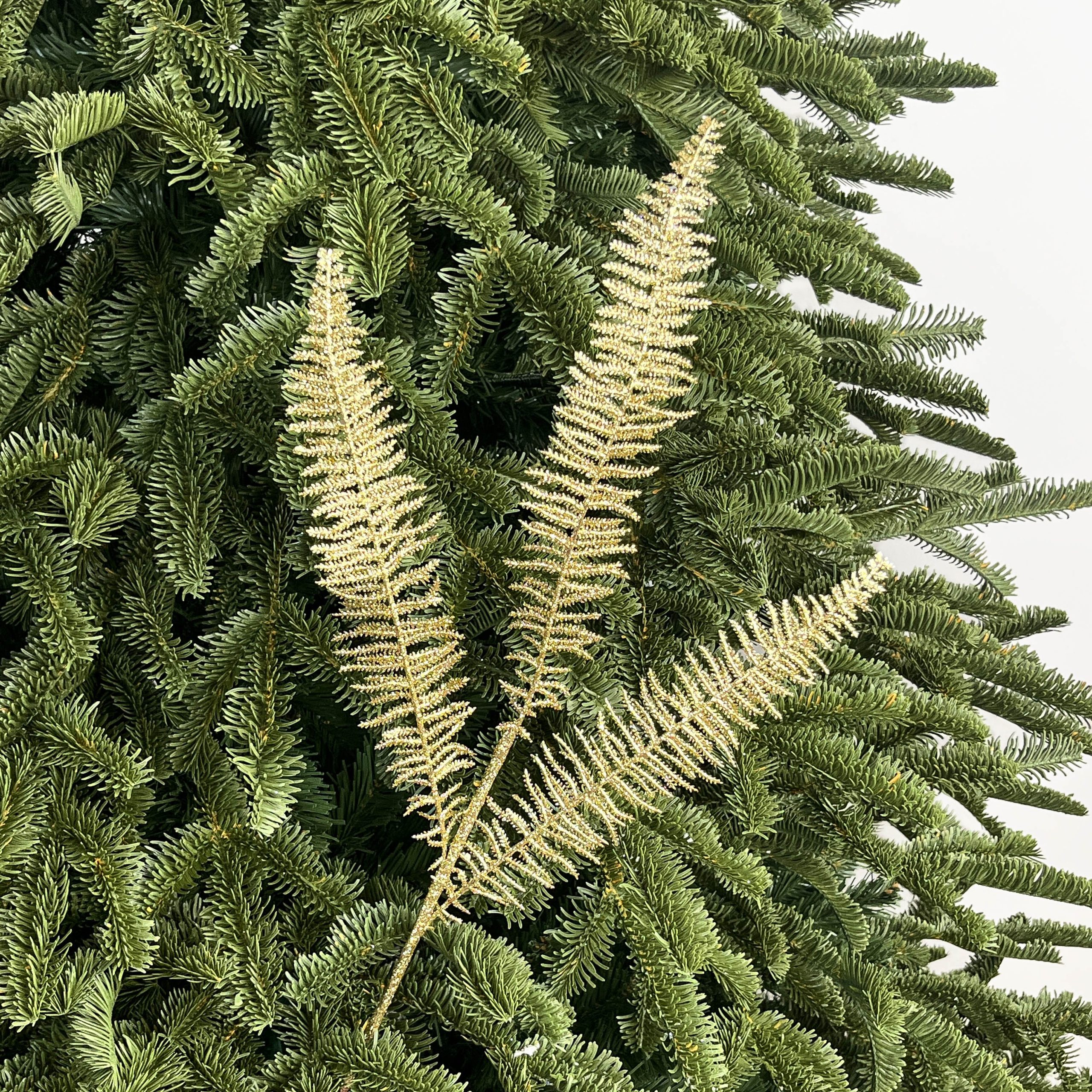 FERLASSE Fountain Leaf Spray – Gold Christmas Ornament by Masons Home Decor - Christmas Tree Singapore