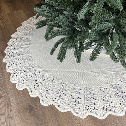SNÖVIKKA Fan-Knit Tree Skirt - White